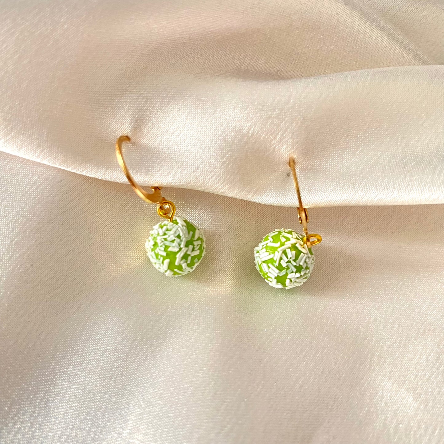 Onde-Onde Earrings