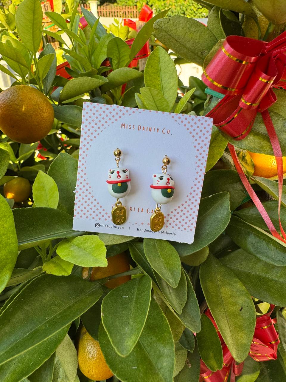 Lucky Fortune Cat Earrings - 招财猫