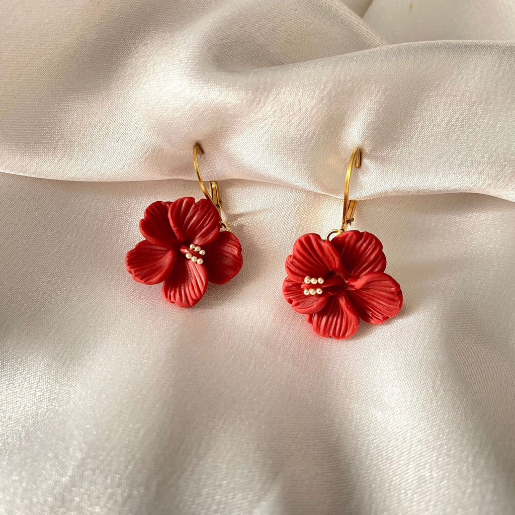 Bunga Raya / Hibiscus Flower Huggies