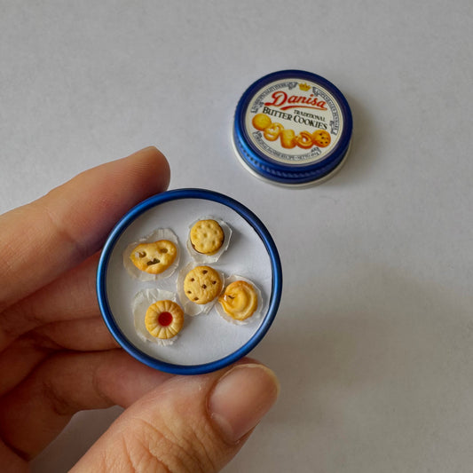 Butter Cookies Studs Set
