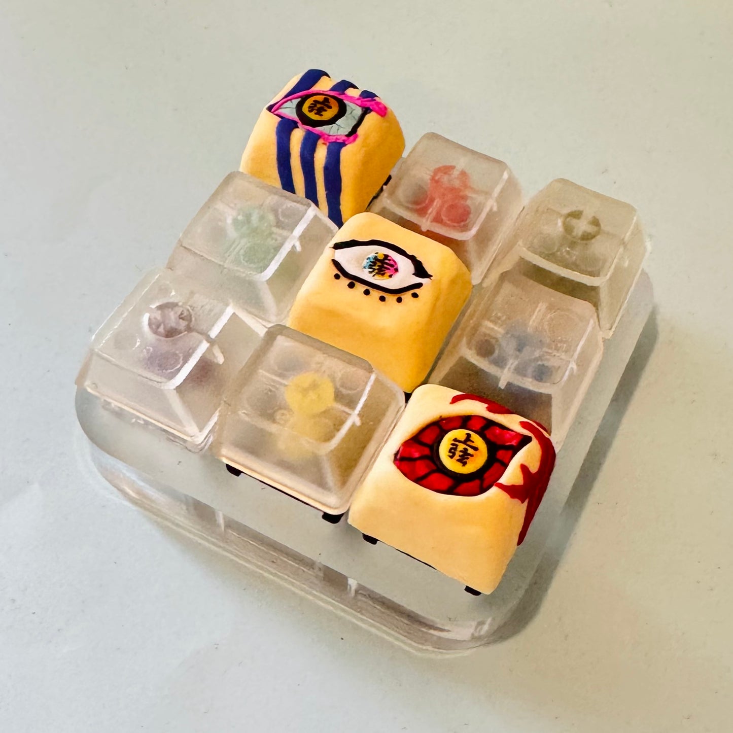 Demon Slayer Demon Eyes Keycap (Kimetsu No Yaiba)