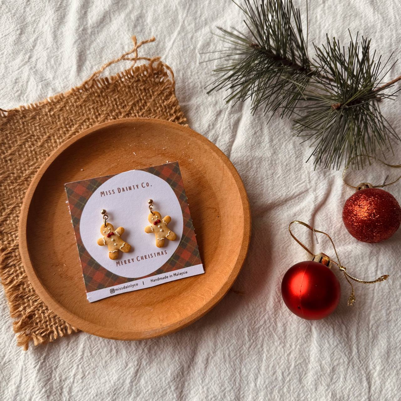 Gingerbread Man Dangly Earrings